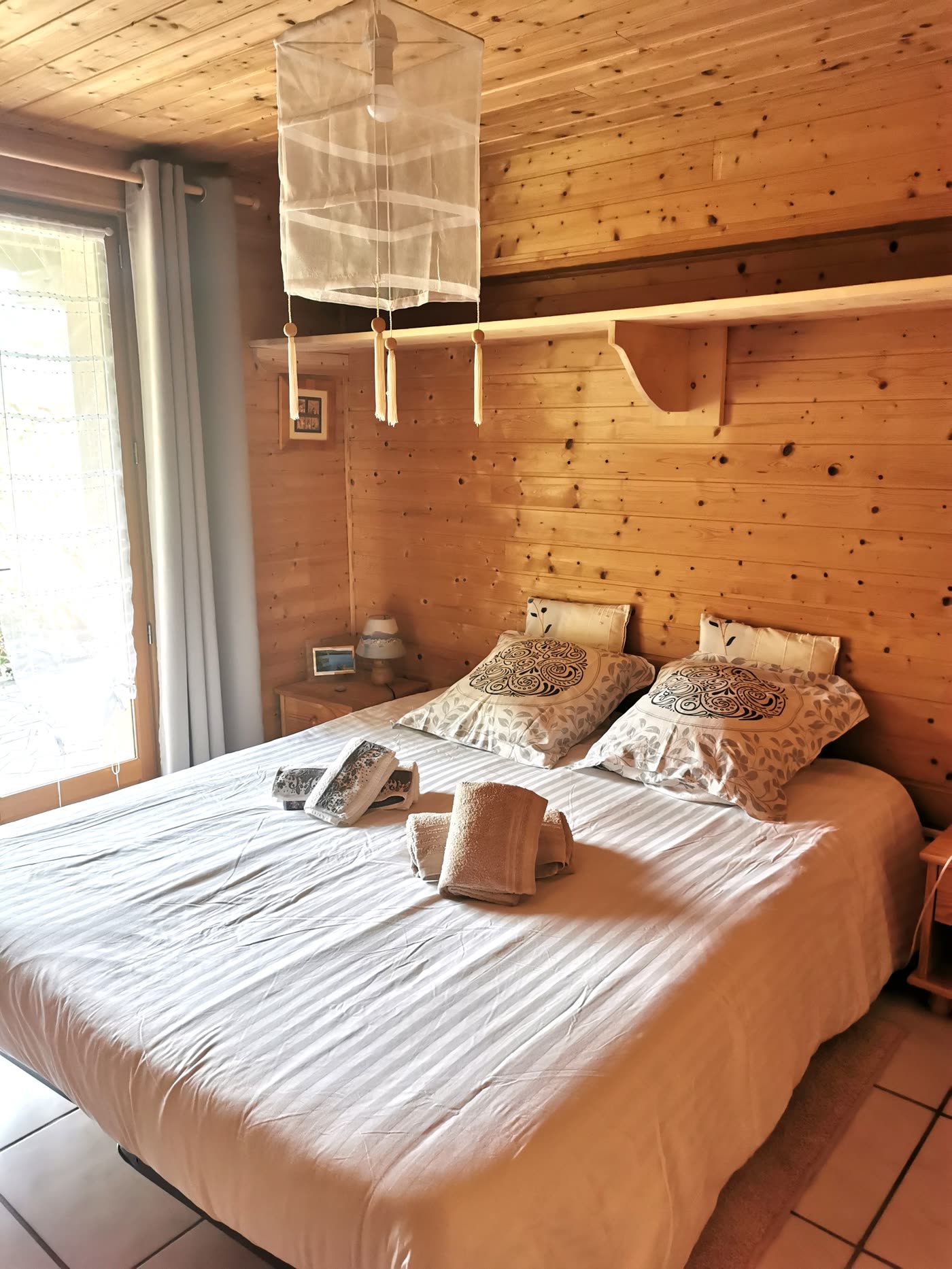 Seconde chambre lumineuse du gîte
